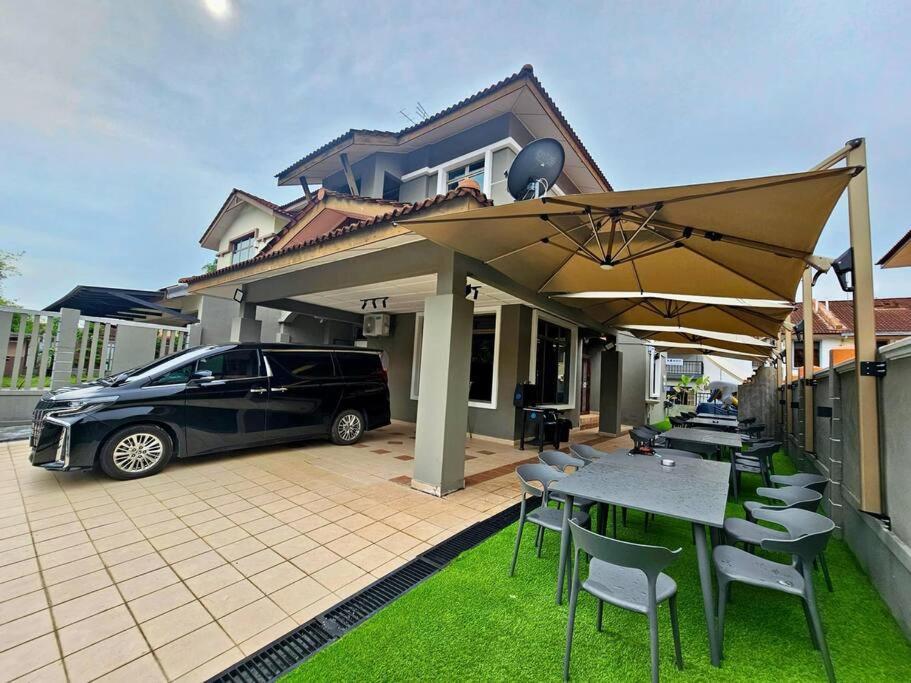 Cozy Holiday Home Karaoke Bbq Bukit Indah Jb 조호르 바루 외부 사진